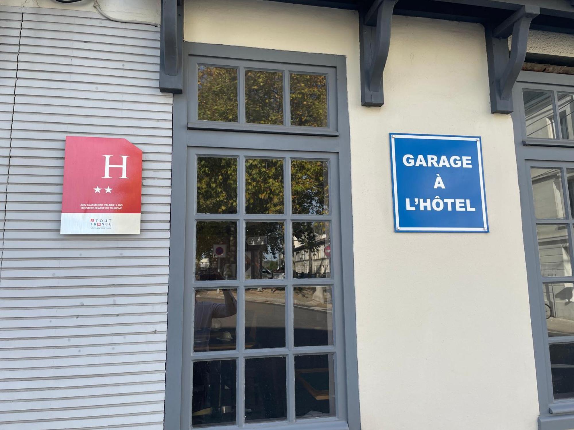 Contact Hotel de France Saintes Exterior foto